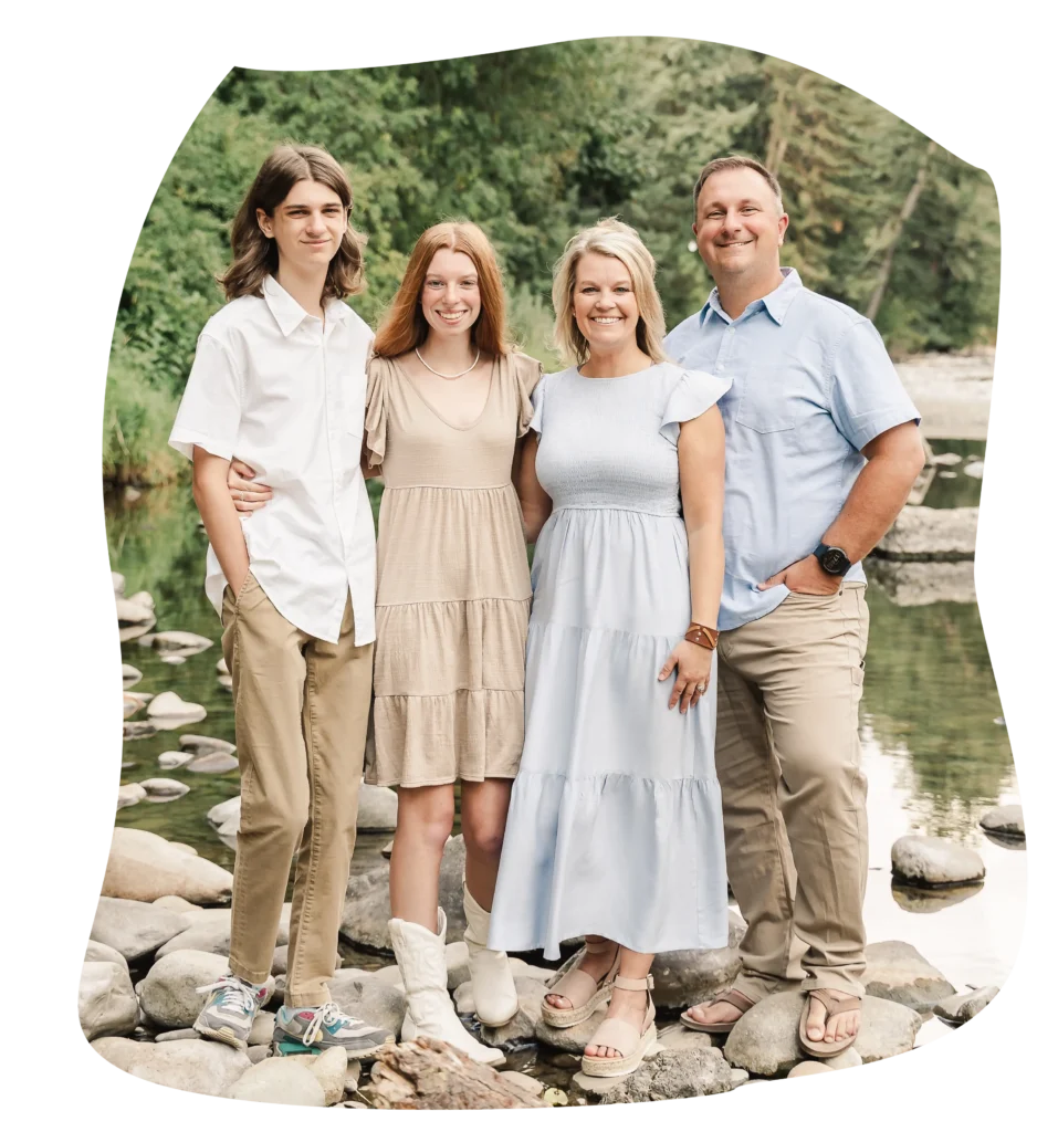 Tana Lander Writer - Family Picture